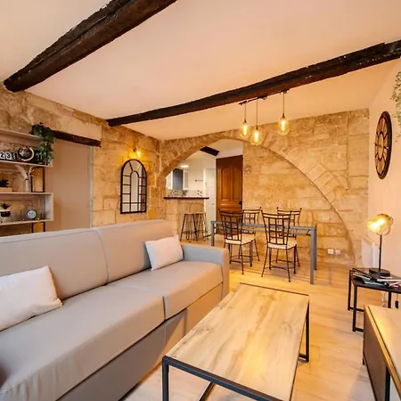 The Ecucentre With Parking - Historic District * Montpellier